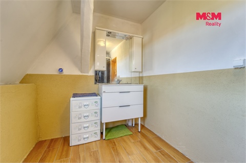 Prodej rodinného domu, 213 m² 22
