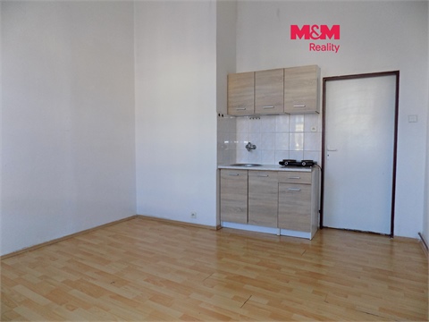 Pronájem bytu 1kk, 28 m² 0