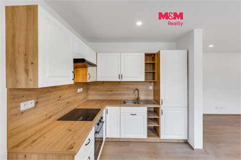 Prodej bytu 3kk, 104 m² 0