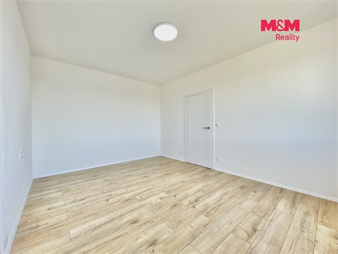 Prodej bytu 1+1, 36 m² 6
