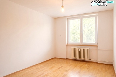 Pronájem bytu 4kk, 75 m² - 4