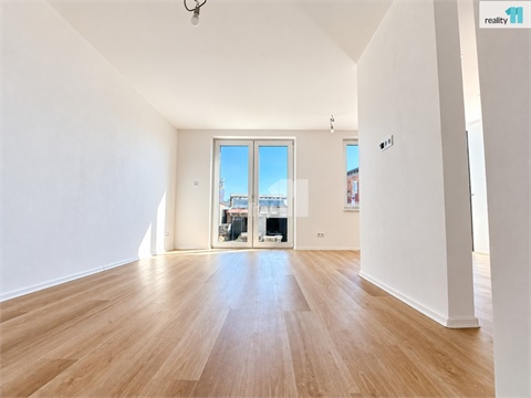 Pronájem bytu 3kk, 106 m² 4