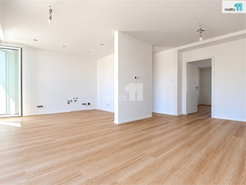 Pronájem bytu 3kk, 106 m² 2