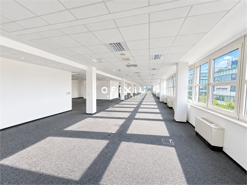 Pronájem kanceláře, 4 000 m² 10