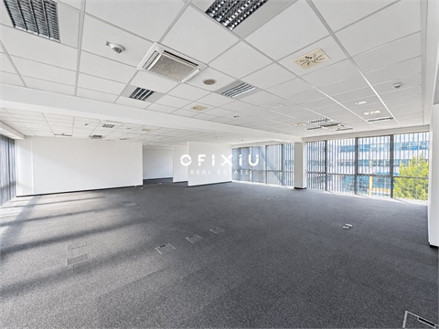 Pronájem kanceláře, 4 000 m² 2