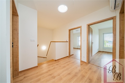 Prodej rodinného domu, 154 m² - 8