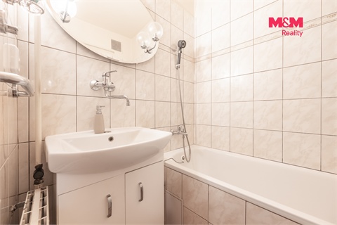 Prodej bytu 3+1, 64 m² - 12