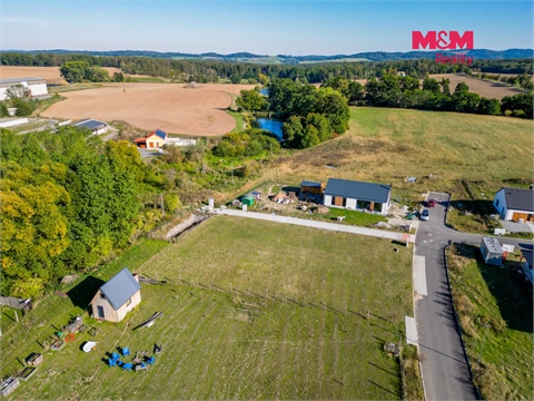 Prodej stavebního pozemku, 1 281 m² 2