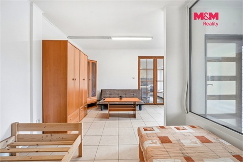 Prodej rodinného domu, 293 m² - 6