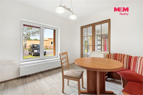 Prodej rodinného domu, 293 m² - 2