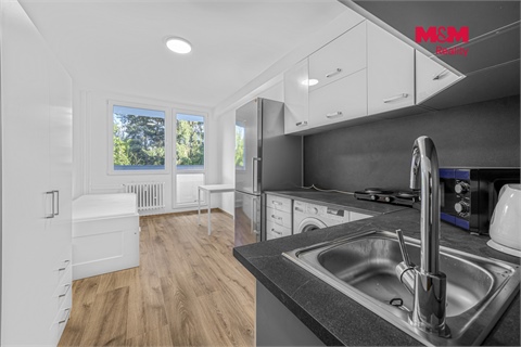 Prodej bytu 4kk, 92 m² - 12