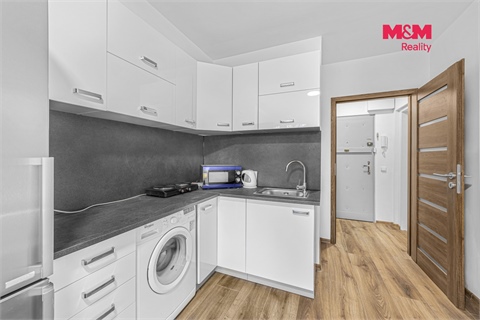 Prodej bytu 4kk, 92 m² 16