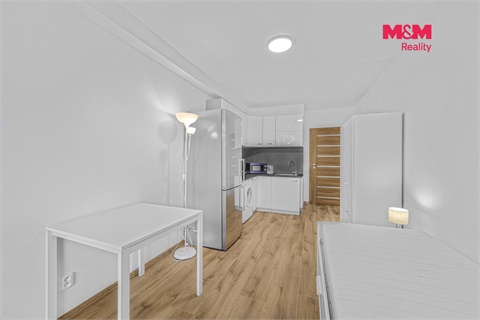 Prodej bytu 4kk, 92 m² - 14