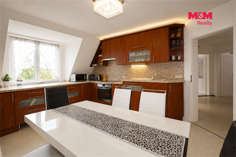Prodej bytu 3+1, 74 m² - 6