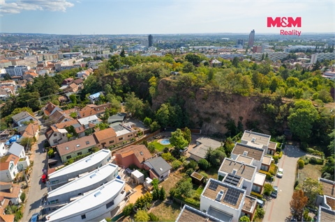 Prodej stavebního pozemku, 1 842 m² - 8