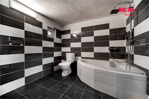 Prodej rodinného domu, 100 m² 16