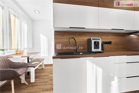 Prodej bytu 3+1, 76 m² - 2