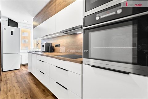 Prodej bytu 3+1, 76 m² 2