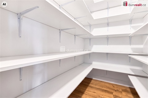 Prodej bytu 3+1, 76 m² - 8