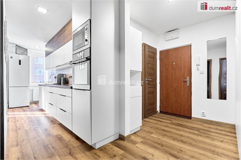 Prodej bytu 3+1, 76 m² 0