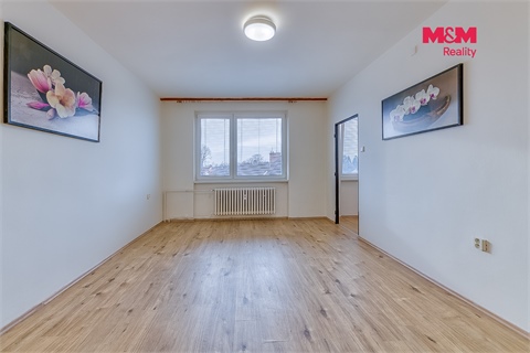 Pronájem bytu 1+1, 38 m² 2