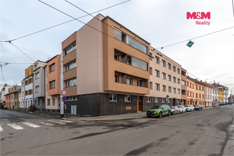 Pronájem bytu 1+1, 38 m² - 2