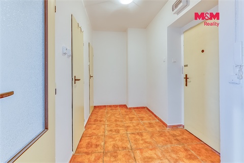 Pronájem bytu 1+1, 38 m² - 8