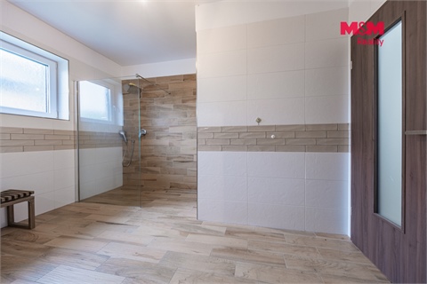 Prodej rodinného domu, 125 m² - 14