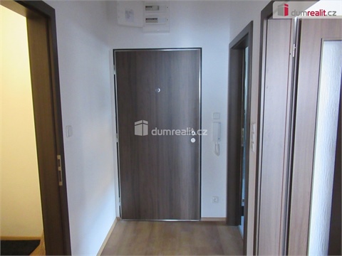 Pronájem bytu 2kk, 57 m² 10