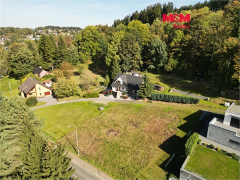 Prodej stavebního pozemku, 1 023 m² 0