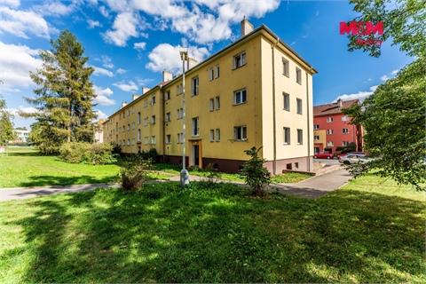 Prodej bytu 1+1, 46 m² 22