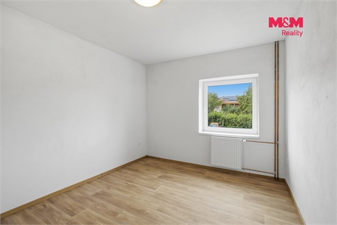 Prodej rodinného domu, 122 m² - 24