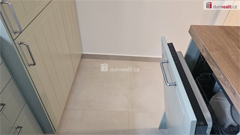 Pronájem bytu 2+1, 64 m² 6