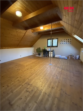 Prodej rodinného domu, 250 m² - 4