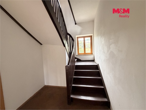 Prodej rodinného domu, 284 m² 4