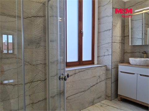 Pronájem bytu 3+1, 104 m² 2