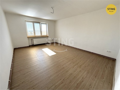 Pronájem bytu 3+1, 80 m² 2