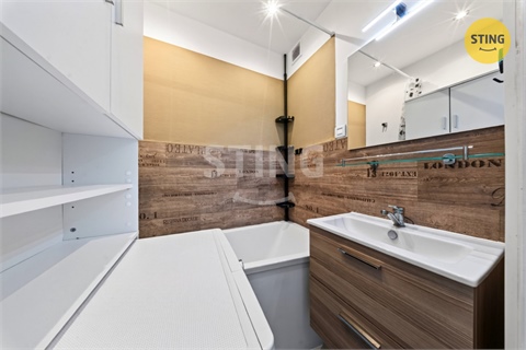 Prodej bytu 2+1, 54 m² - 12