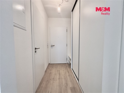 Pronájem bytu 1kk, 34 m² 4