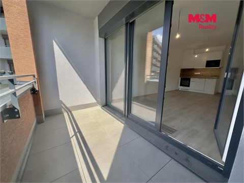 Pronájem bytu 1kk, 34 m² 8