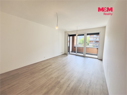 Pronájem bytu 1kk, 34 m² - 0