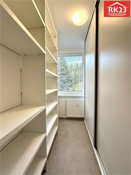 Prodej bytu 4kk, 115 m² - 28