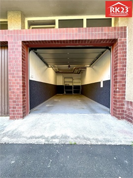 Prodej bytu 4kk, 115 m² - 26