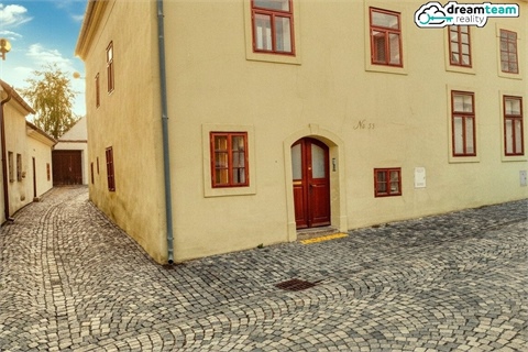 Prodej rodinného domu, 344 m² 4
