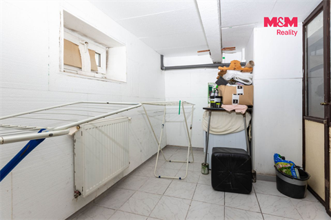 Prodej rodinného domu, 220 m² - 20