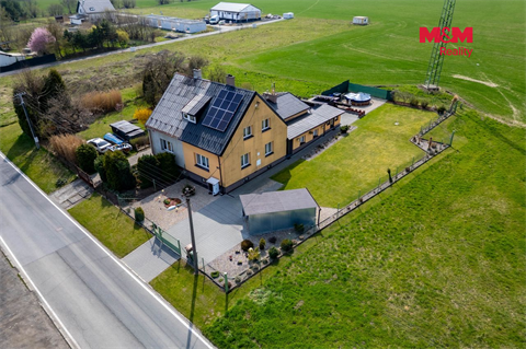 Prodej rodinného domu, 220 m² 2