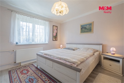 Prodej rodinného domu, 243 m² - 10