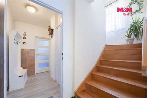 Prodej rodinného domu, 243 m² - 8