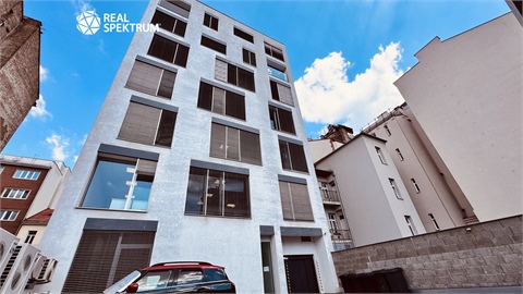 Pronájem kanceláře, 125 m² 0