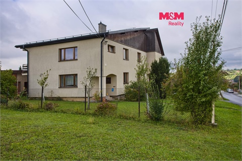 Pronájem rodinného domu, 240 m² 0